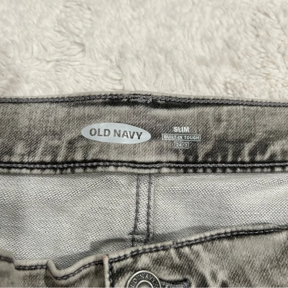 NWT Old Navy Gray Slim Built-In Tough 24/7 Jeans 40x32 - Picture 4 of 8